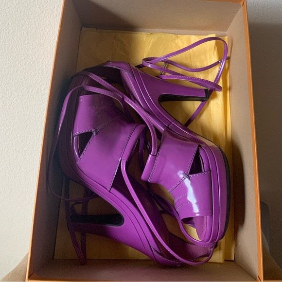 TOD’s purple pumps with wrap around straps. Size 36.5 Made in Italy - Picture 6 of 13